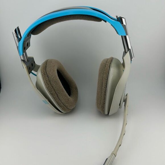 USED ASTRO Gaming A40 Gaming HEADSET ONLY (Gen 2) for Xbox One - BLUE LIGHT GRAY - Picture 1 of 4